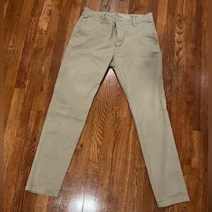 Levi’s XX Chino Standard Taper Khakis